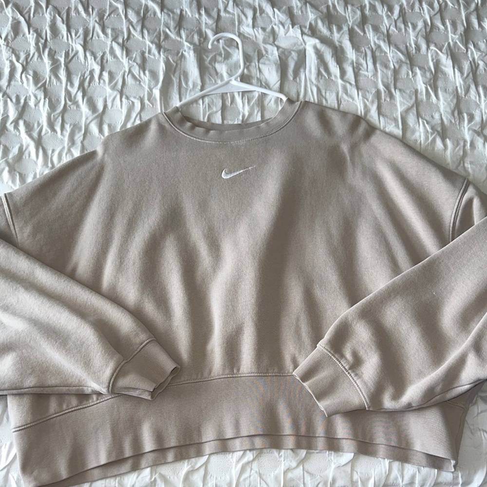 Nike Taupe Crewneck Sweatshirt